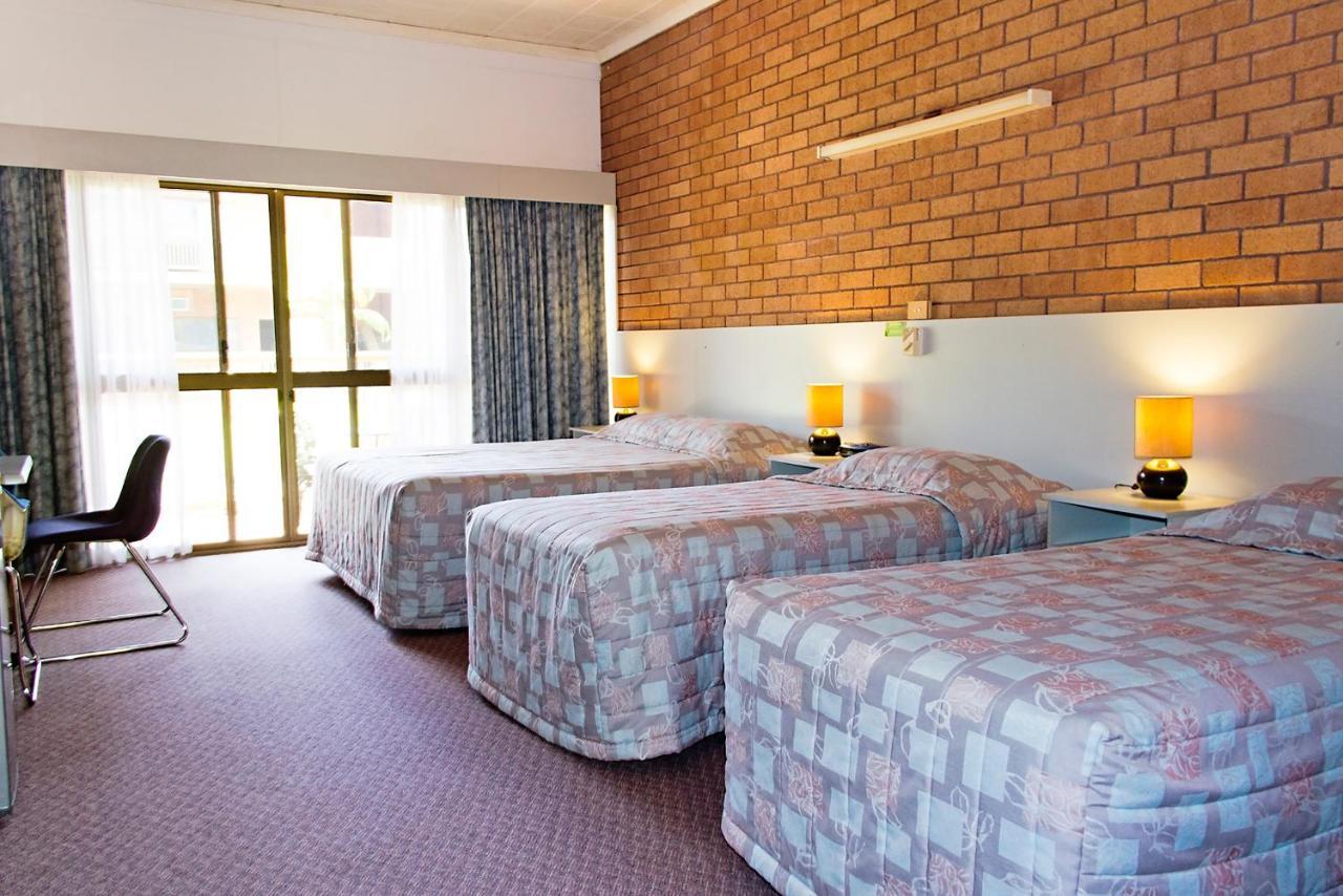 Litchfield Outback Resort Batchelor Eksteriør bilde